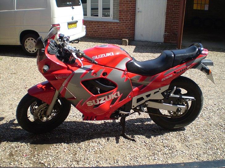 Suzuki gsx 600 f billede 2