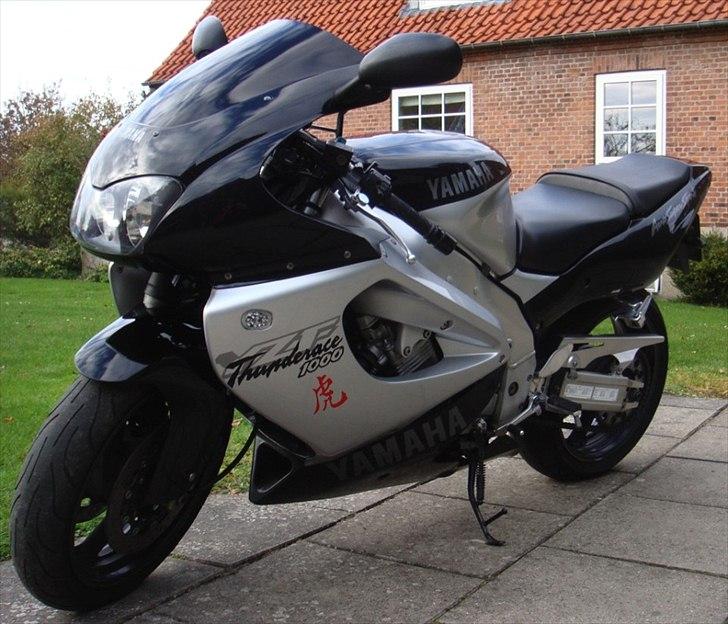 Yamaha YZF1000R Thunderace billede 1