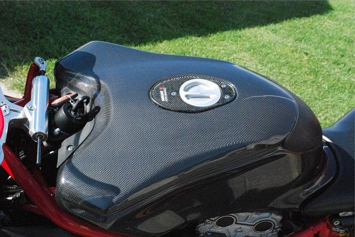 Ducati 749 ( Solgt ) - Carbon race tank billede 7