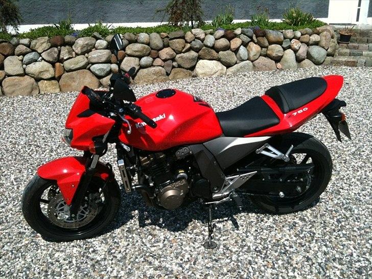Kawasaki Z 750 - solgt - Sådan så den ud da jeg købte den! billede 13