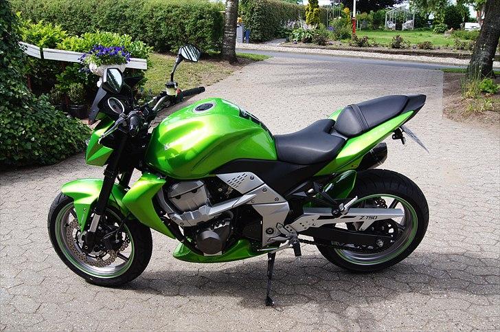 Kawasaki Z750 ABS billede 9