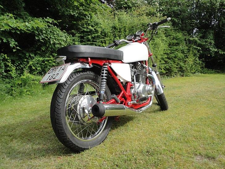 Suzuki gs 400 cafe billede 1