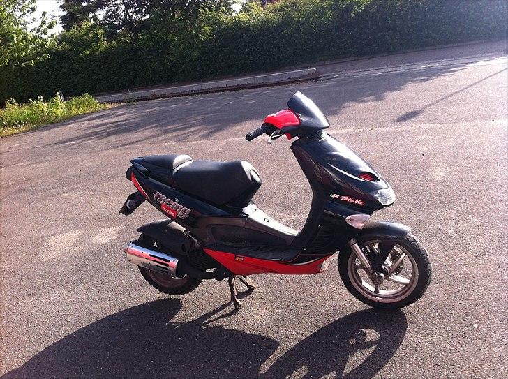 Aprilia SR 125 billede 1