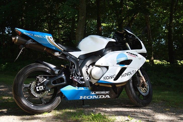 Honda CBR1000RR (Solgt) billede 3