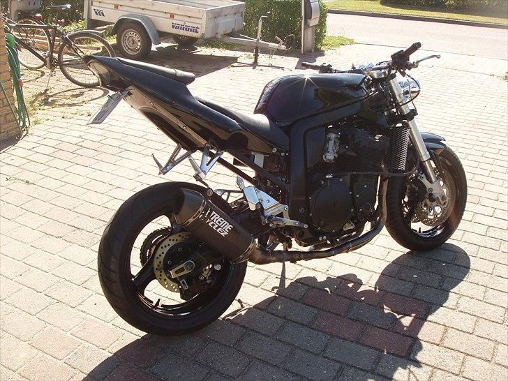 Suzuki GSXR 750 (SOLGT) billede 3