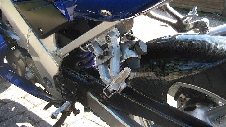 Suzuki SV 650 S "Valentina" Solgt - Hyperpro dæmper bag :) billede 17