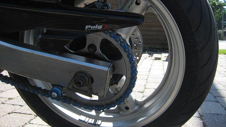 Suzuki SV 650 S "Valentina" Solgt - Blå kæde og blå bobbins :) billede 18