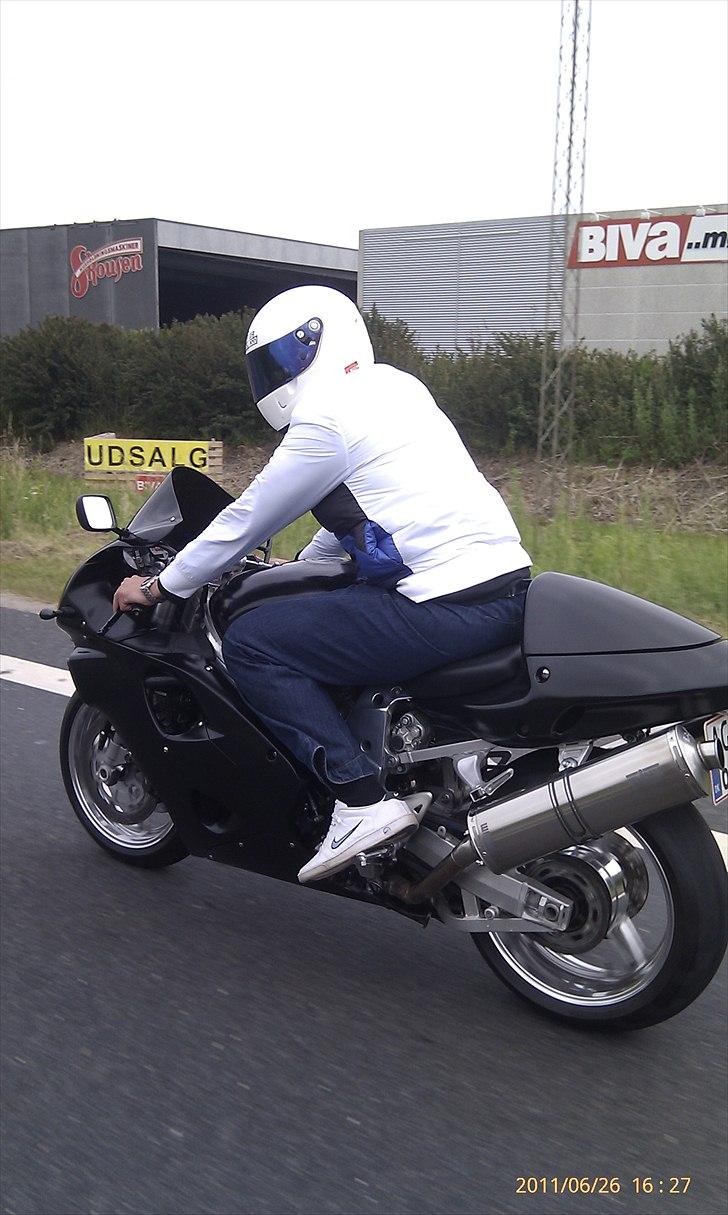 Suzuki Tl 1000R SILKE MATSORT billede 10