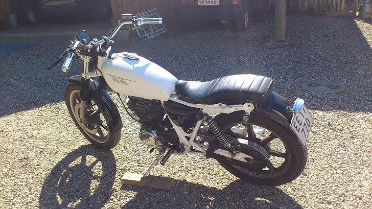 Yamaha sr 500 billede 3