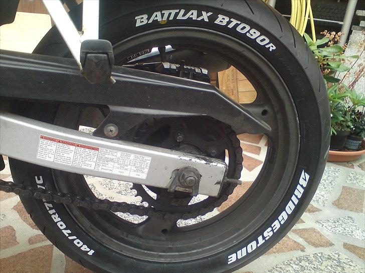 Suzuki GS500 E - BT090r/ 140/70/17 billede 12