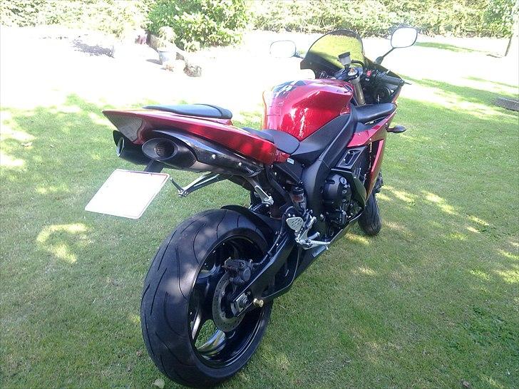 Yamaha YZF-R1 billede 2