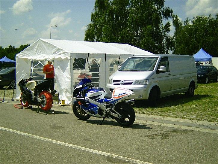 Suzuki GSX-R 750 billede 12