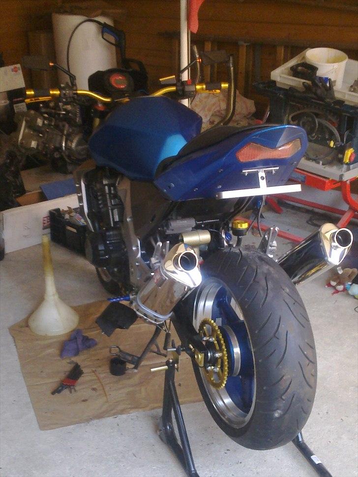 Kawasaki Z1000 - Nu hjælper det på sagerne billede 5