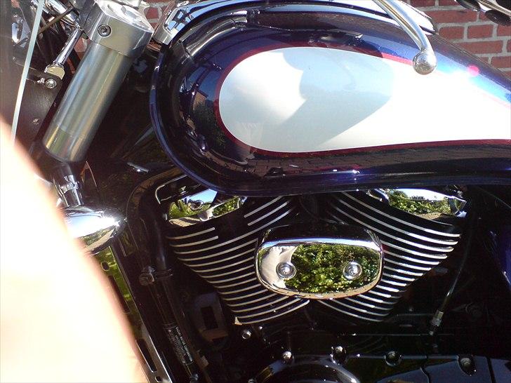 Suzuki Intruder M 800 billede 4