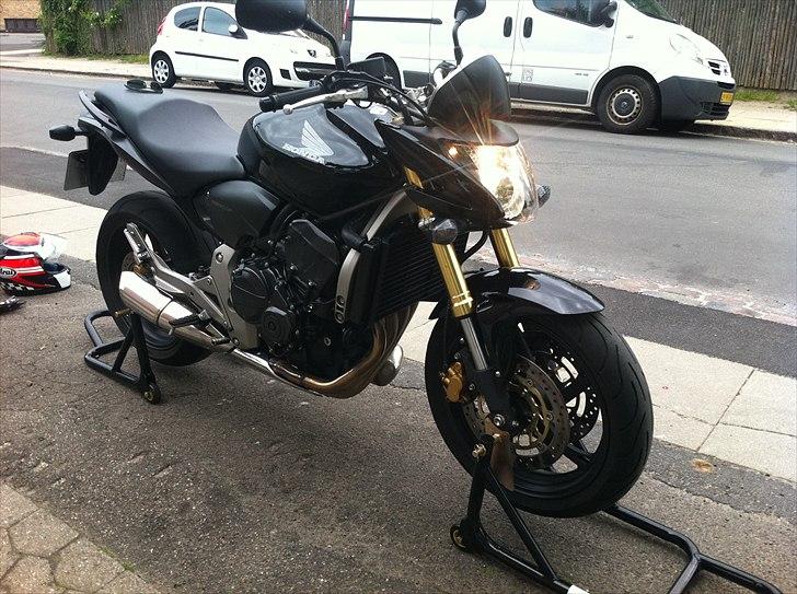 Honda CB600 Hornet - Ja de fungerer altså fint, disse bukke fra thansen... billede 9