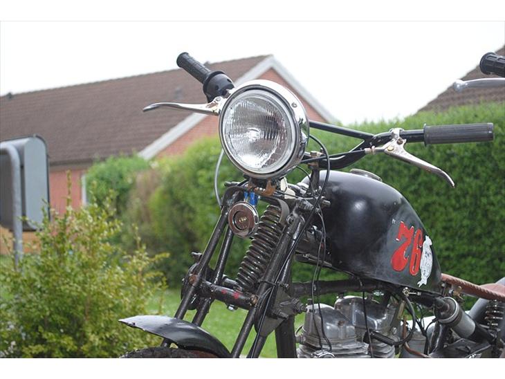Royal Enfield WD CO 350 "Rusted n Busted" billede 1