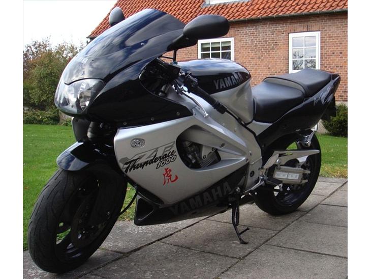 Yamaha YZF1000R Thunderace billede 1
