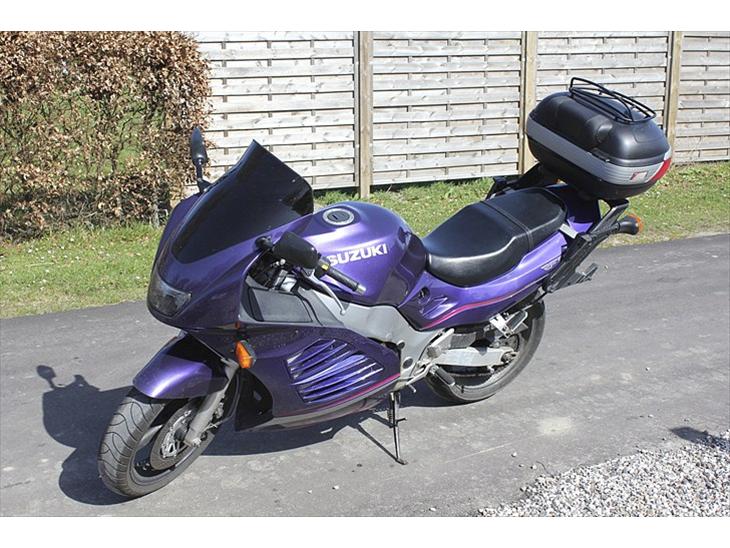 Suzuki RF900RS billede 1