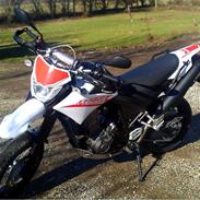 Yamaha XT660X Totalskadet