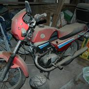 CZ 180