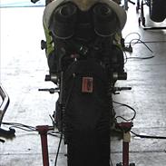 Yamaha R1