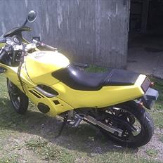 Suzuki GSX-R 250 *solgt*