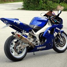 Yamaha YZF R1 - Solgt