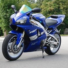 Yamaha YZF R1 - Solgt