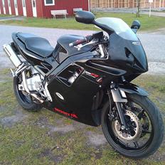 Honda CBR 600 f2