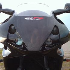 Honda CBR 600 f2