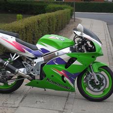 Kawasaki Zxr 750/900 solgt.