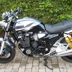 Yamaha XJR 1300