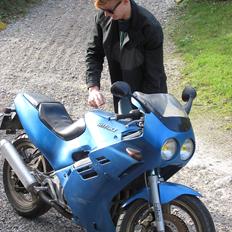 Suzuki GSXR-250 ******* TIDL. MC********