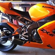 Kawasaki zx6rr