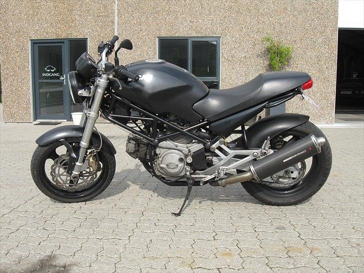 Ducati 600 Monster Dark billede 2