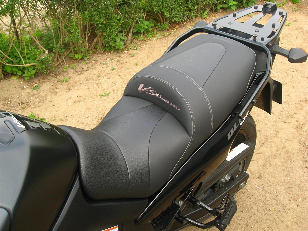 Suzuki DL 650A Black Rhino billede 6