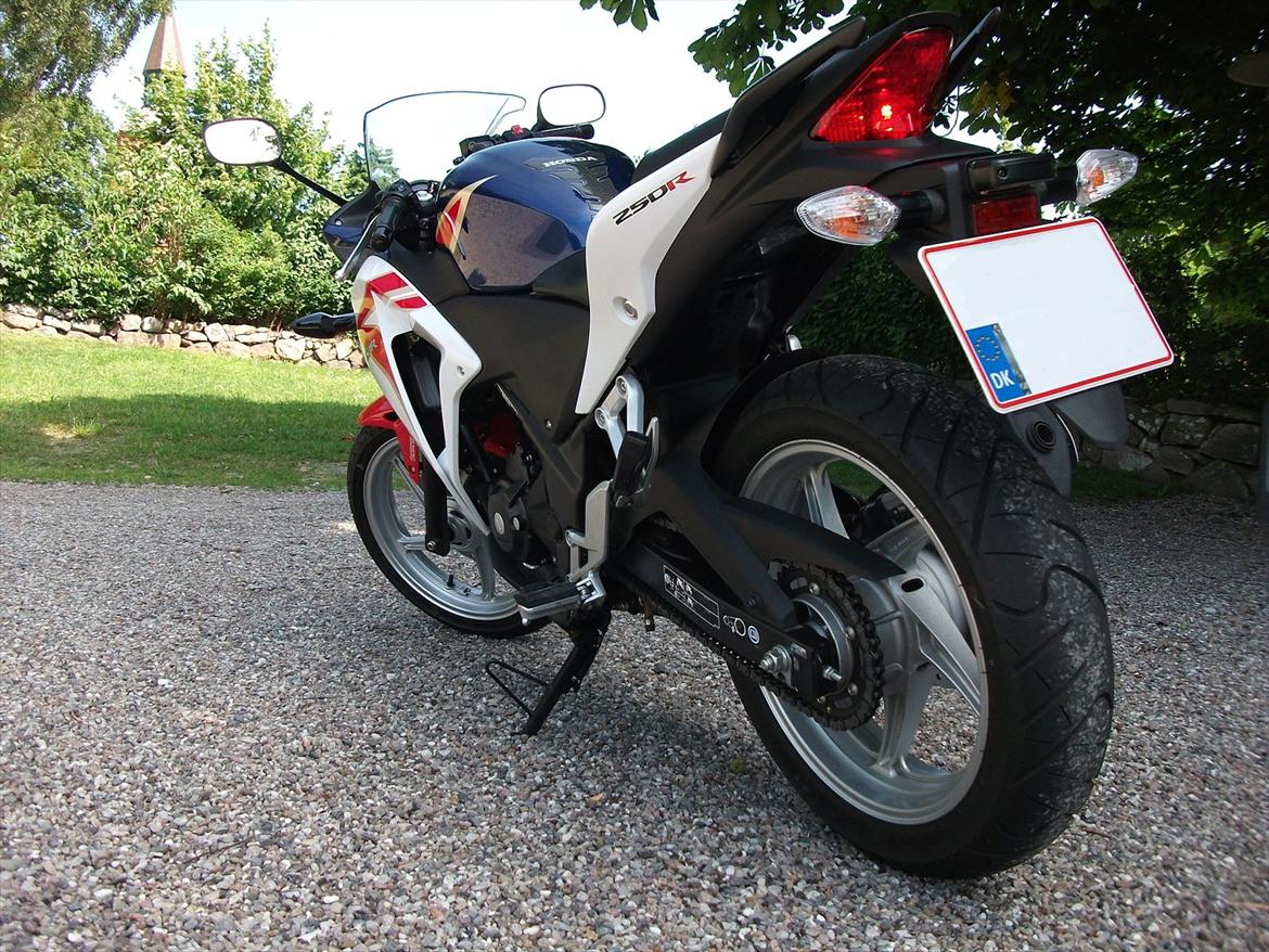 Honda cbr 250 ra