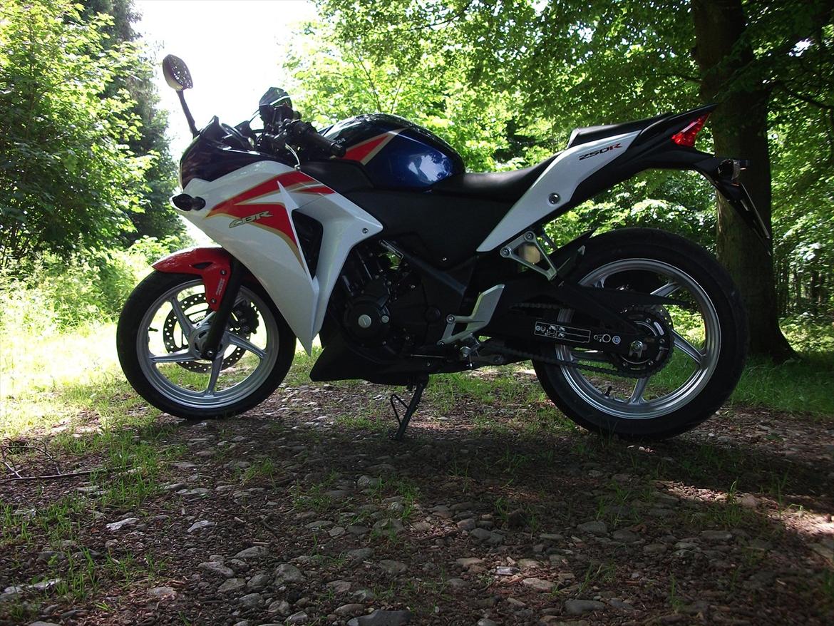 Honda CBR 250 RA (SOLGT!) billede 11