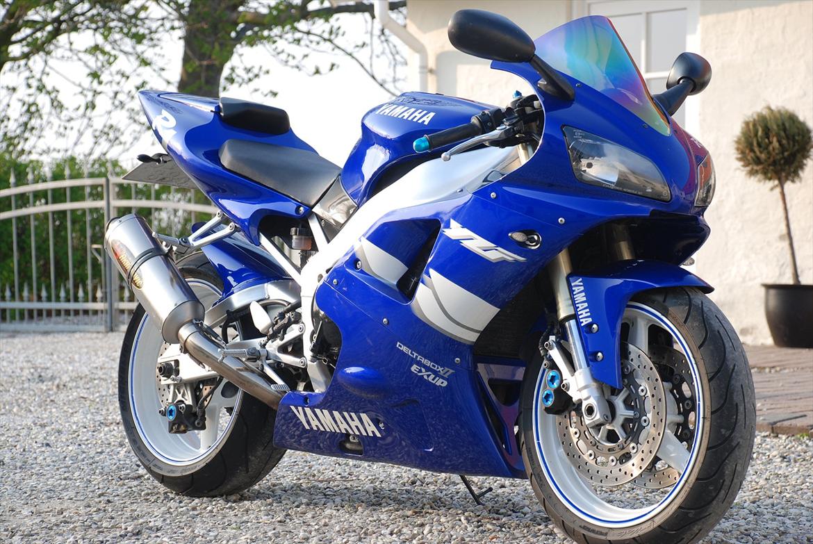 Yamaha YZF R1 - Solgt billede 11