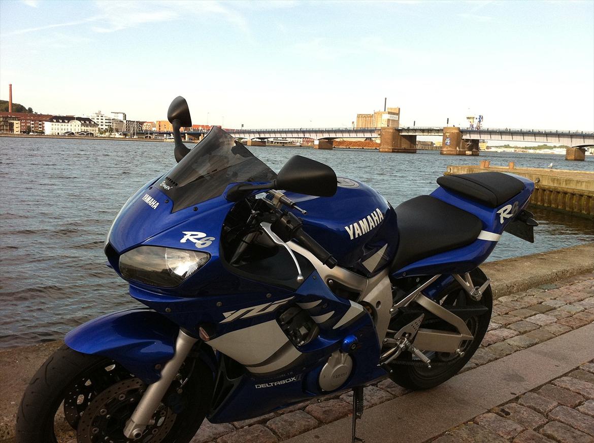 Yamaha Yzf R6 Solgt - Havnen Aalborg billede 8