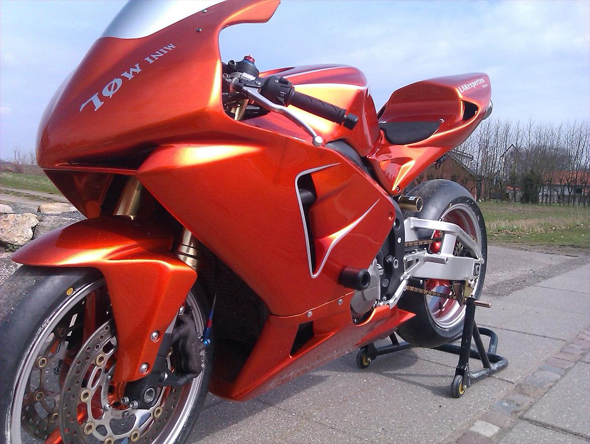 Honda CBR-600-RR billede 4