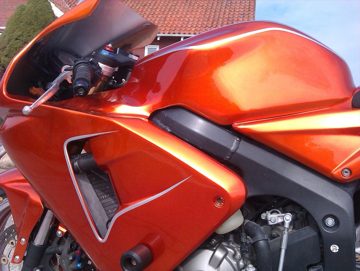Honda CBR-600-RR billede 6