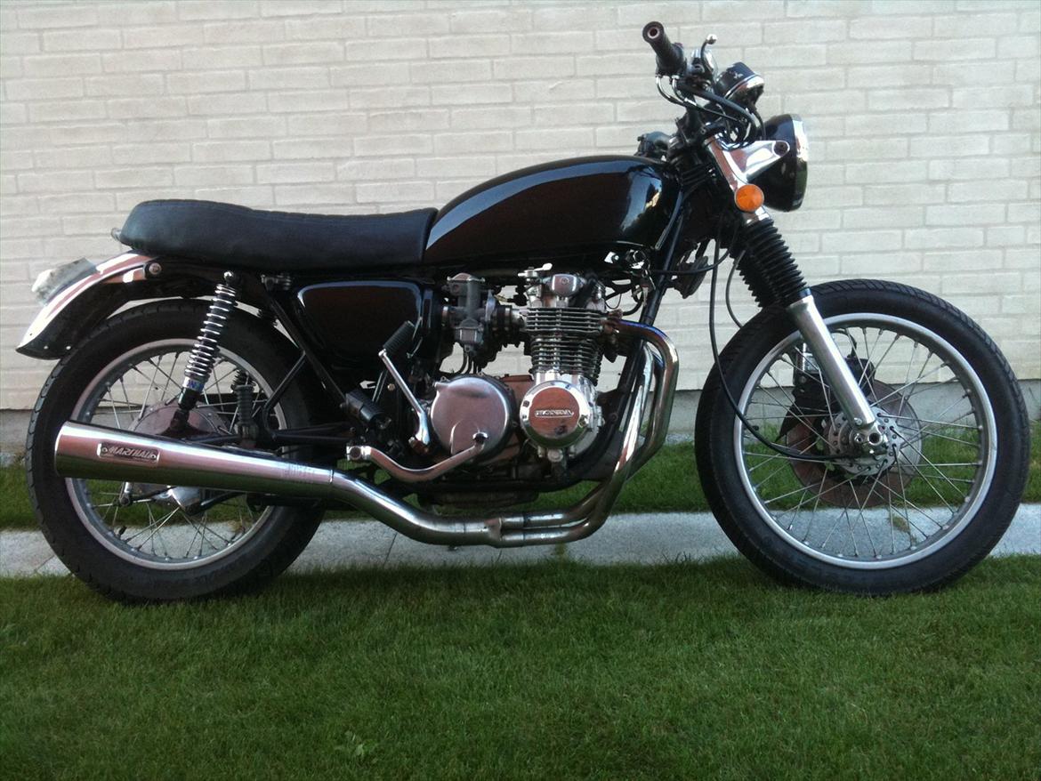 Honda CB550F billede 2