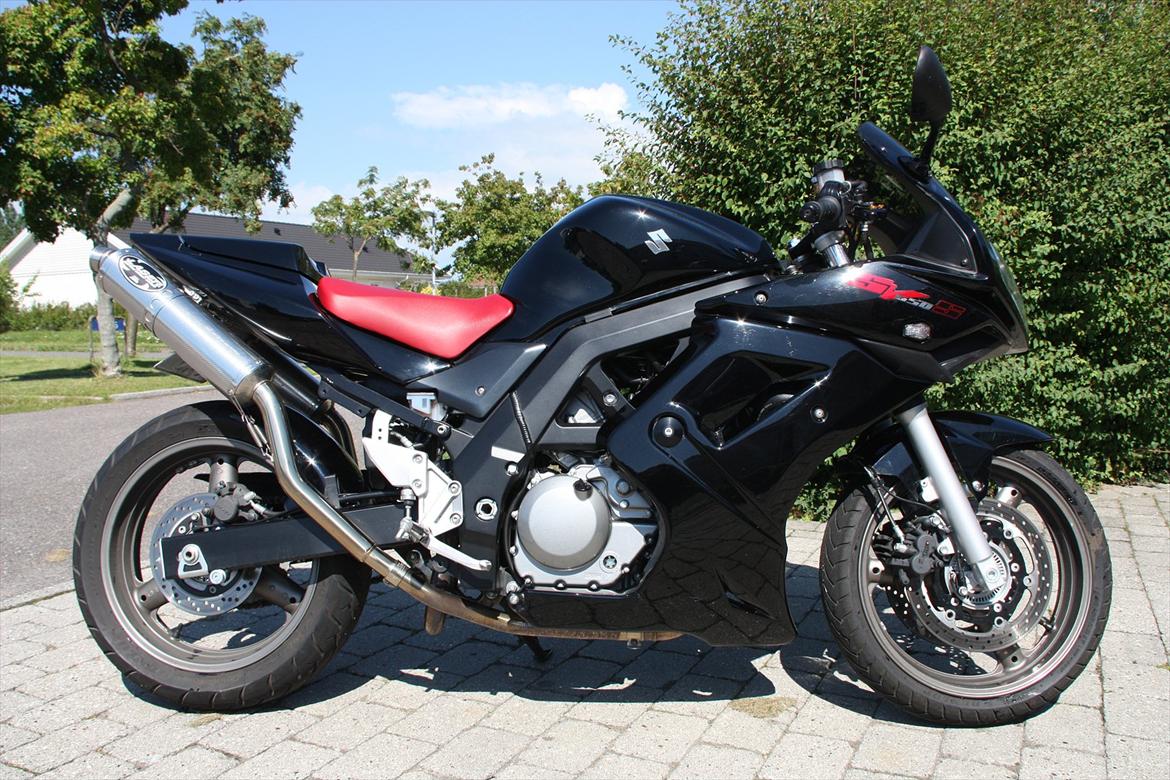 Suzuki SV 650SA ABS (Totalskadet) billede 2