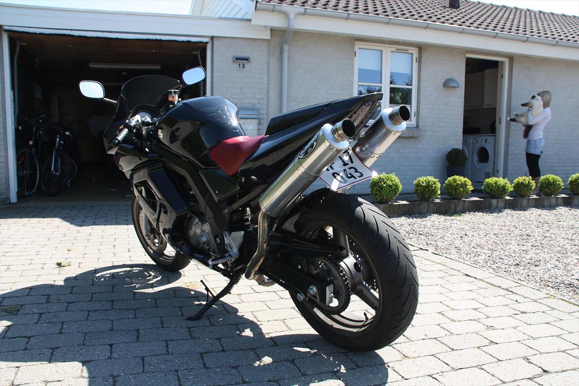 Suzuki SV 650SA ABS (Totalskadet) billede 5