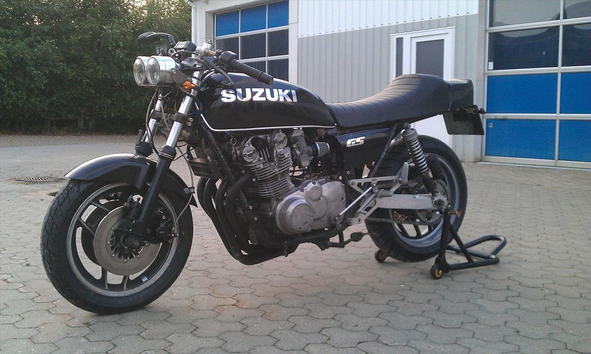 Suzuki GS 750 - Black Bandit billede 1