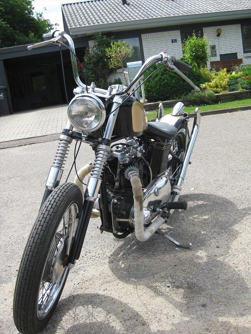 Triumph T100 Bobber billede 16