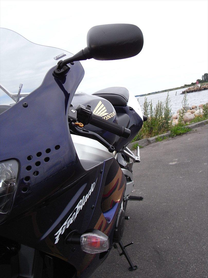 Honda CBR 900 RR Fireblade "Solgt" billede 16