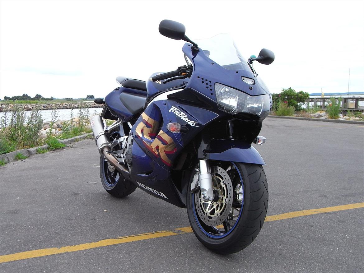 Honda CBR 900 RR Fireblade "Solgt" billede 17