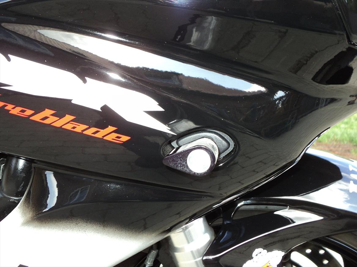 Honda CBR 1000 RR Fireblade "SOLGT" billede 10
